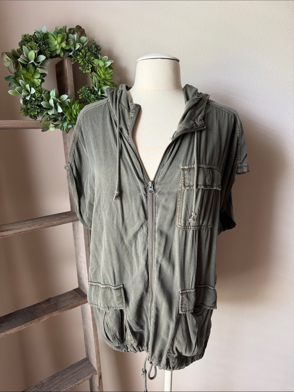 Maurices olive green utility cap sleeve jacket